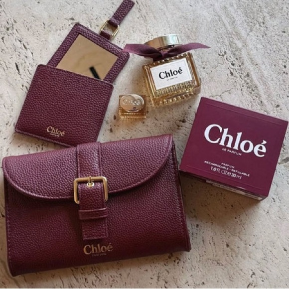 CHLOE Burgundy Pebbled Leather Wallet with Gold Buckle - Picture 4 of 5